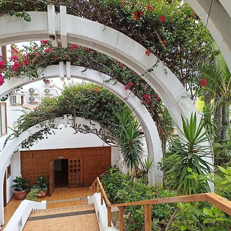 Apartamento Parque Royal Lägenhet
